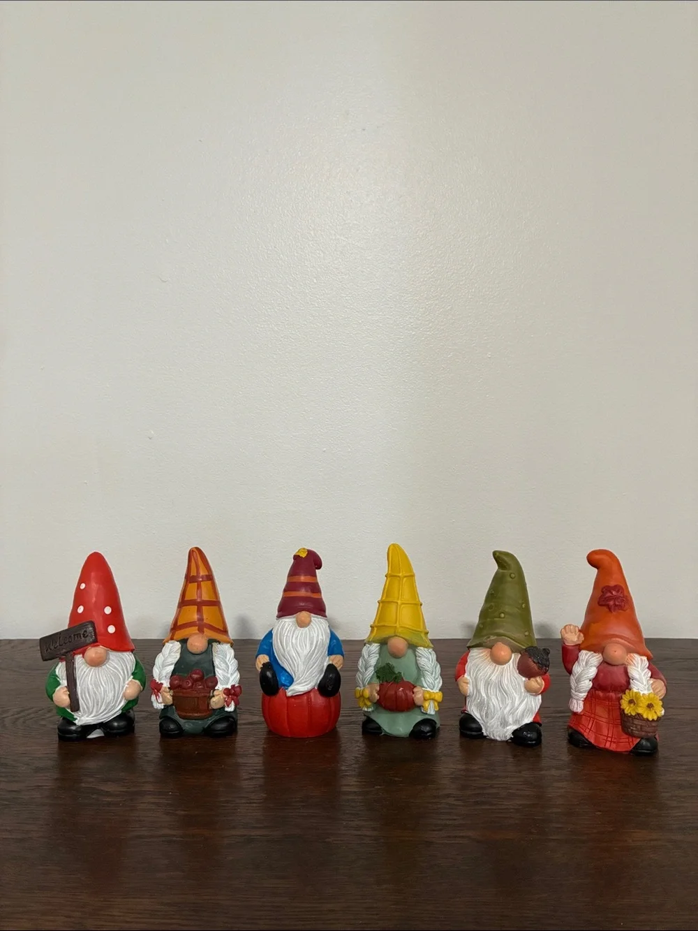 NWT- Hand Painted- Set of 6- Fall- Harvest Themed Gnome Decorations